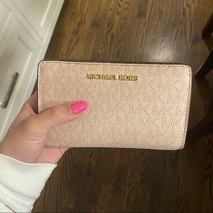 Michael Kors wallet